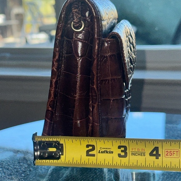 Brooks Brothers Made in Italy Crossbody Bag - Cognac Crocodile embossed. - Picture 6 of 7